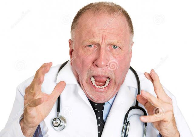 doctor-enojado-38851576.jpg